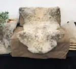 Merino Schaffell weiß braun – Bild 2