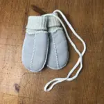 Babyhandschuhe aus Lammfell