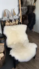 Merino Lammfell ursprünglich pflanzlich (Akazie) – Bild 3