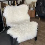 Gotland Lambskin, White with Long Curls